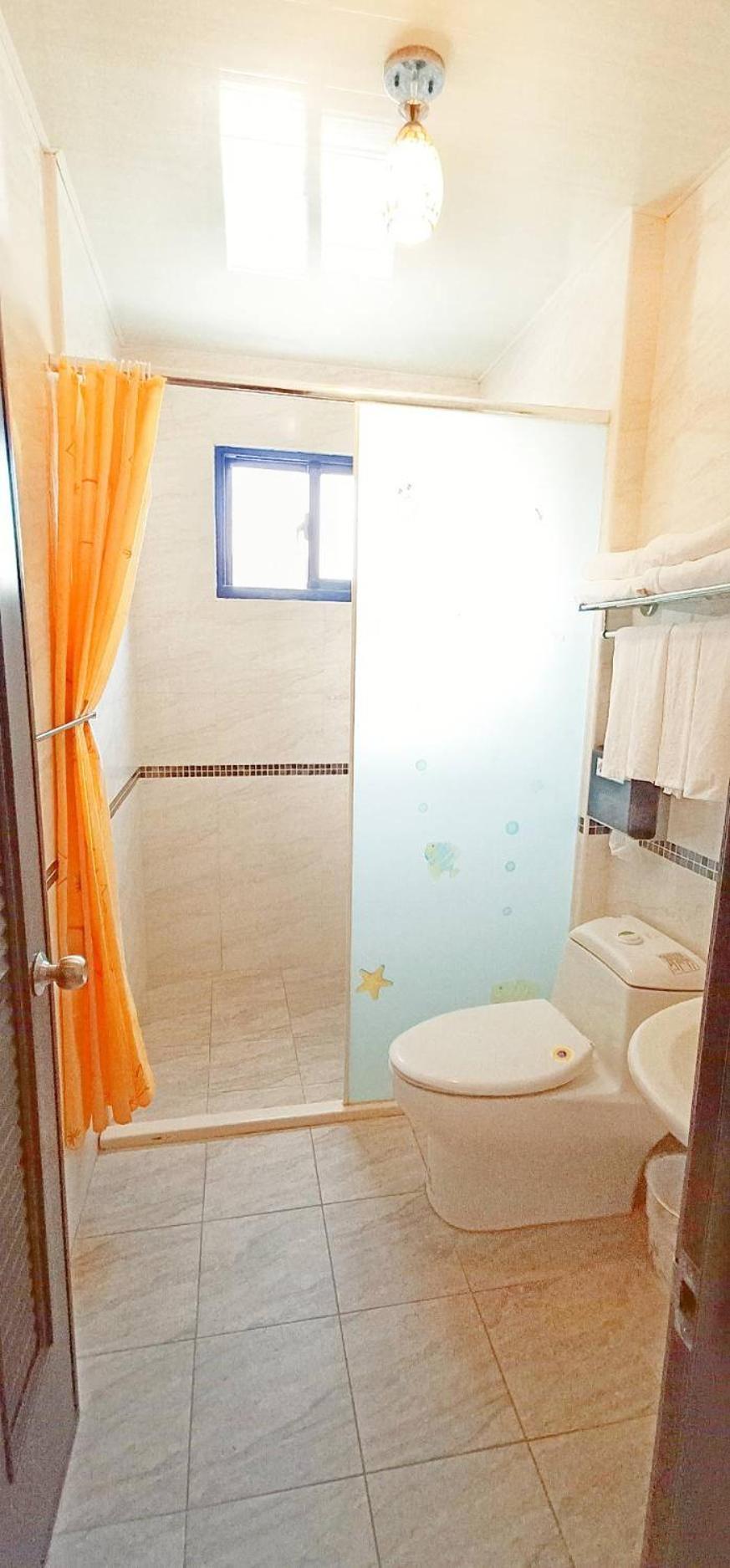 Harbourview Apartment Taitung Екстериор снимка